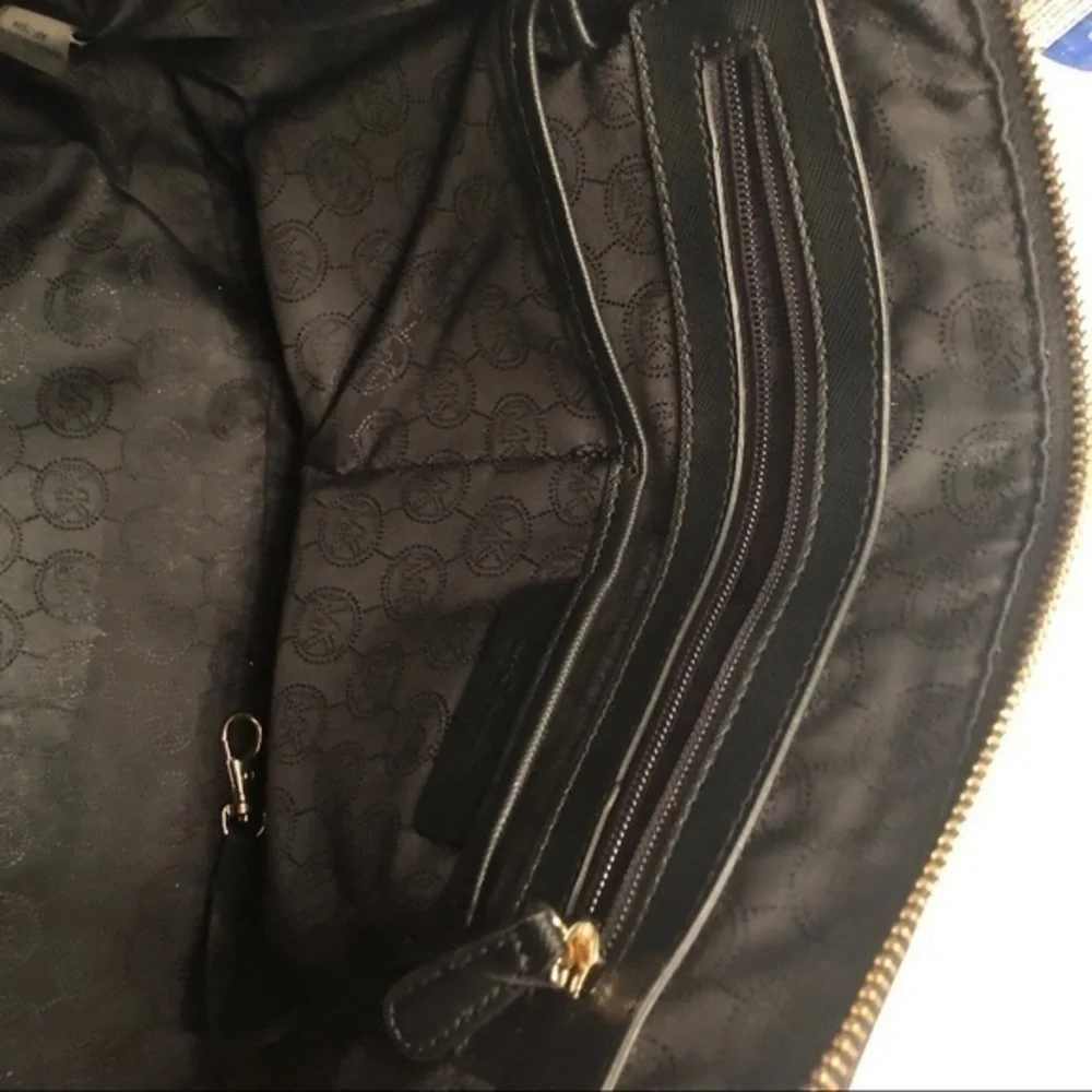 Michael kors black two way zipper bag satchel